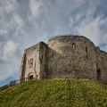 The Jewish Community in London: A Historical Overview