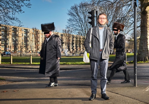 Exploring the Jewish Community in London: An Overview of its Main Religious Institutions